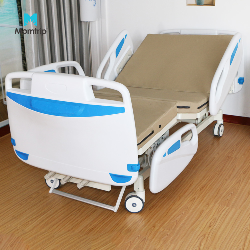 2021 New Home Care Clinic Nursing Medical Hospital Automatic Manual Cranks 3 Function Electric Bed with Bedsore Mattress
