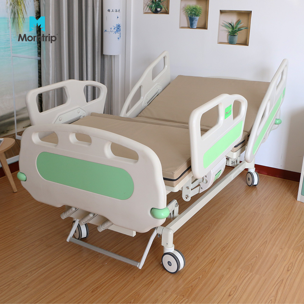 Hebei Factory Price 4 Section Steel Punching Frame Motor Hospital Bed With 3 Function Patient Bed Price